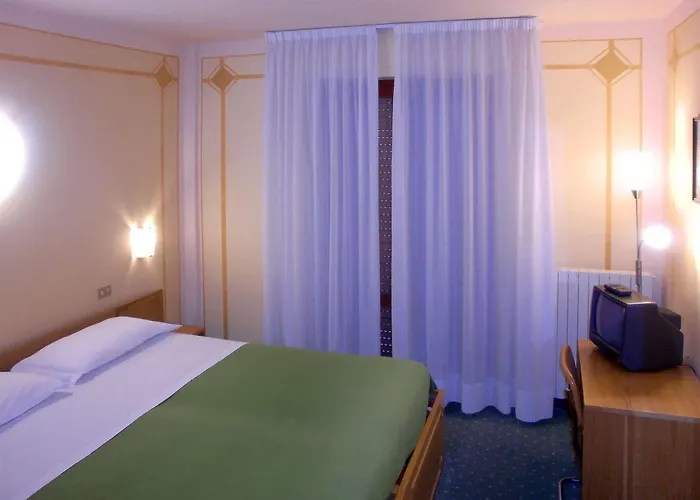 Hotel La Pergola Barga