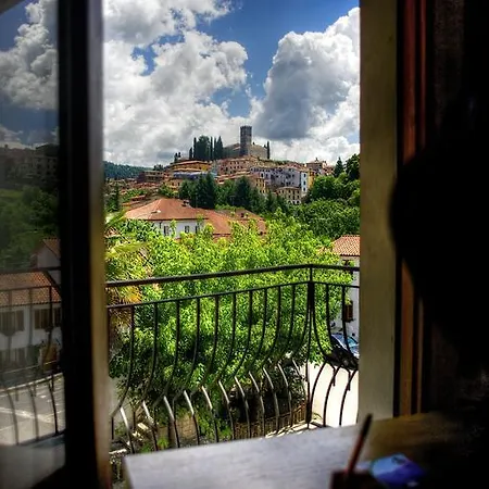 Hotel La Pergola 3*