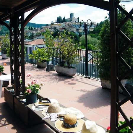 Hotel La Pergola 3* Barga