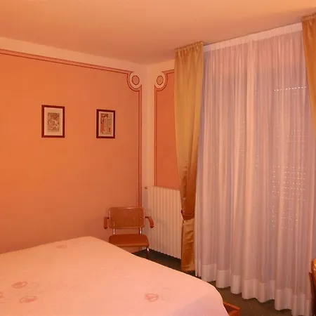 Hotel La Pergola 3* Barga