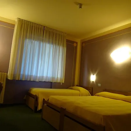 Hotel La Pergola 3*