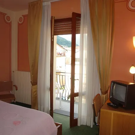 Hotel Hotel La Pergola 3*